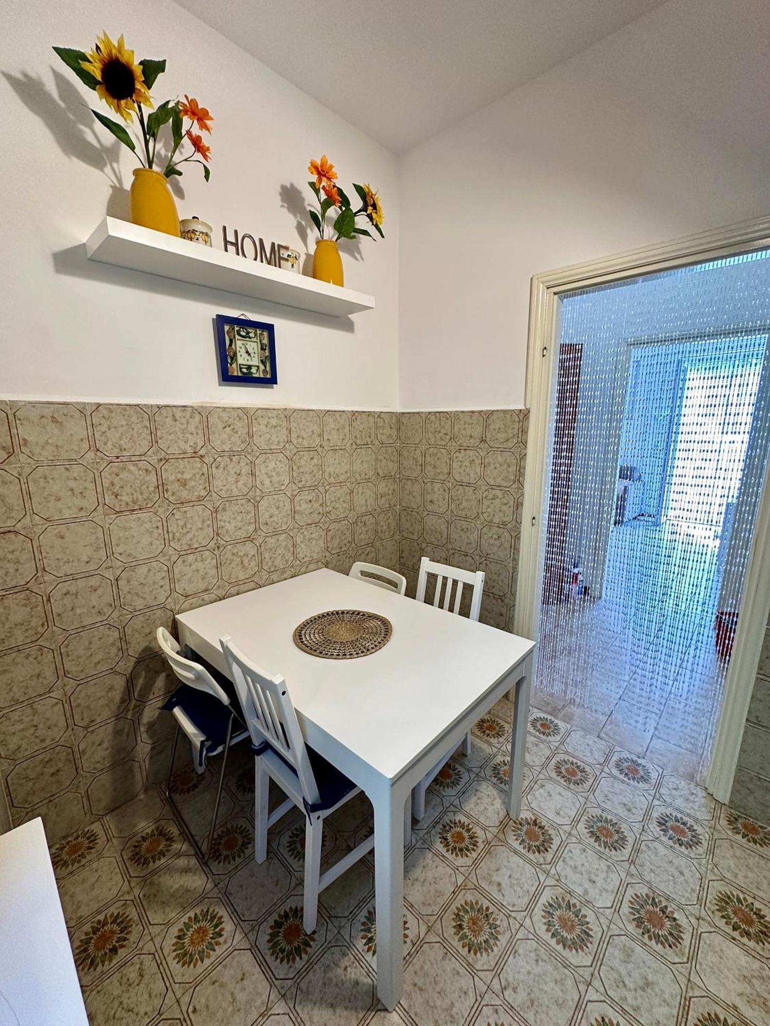 Terrace & Parking - Holiday Home Near Fegina Beach Монтеросо ал Маре Екстериор снимка